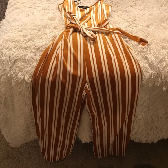 SEVENTIES INSPIRED MAXI ROMPER - Picture 2 of 4